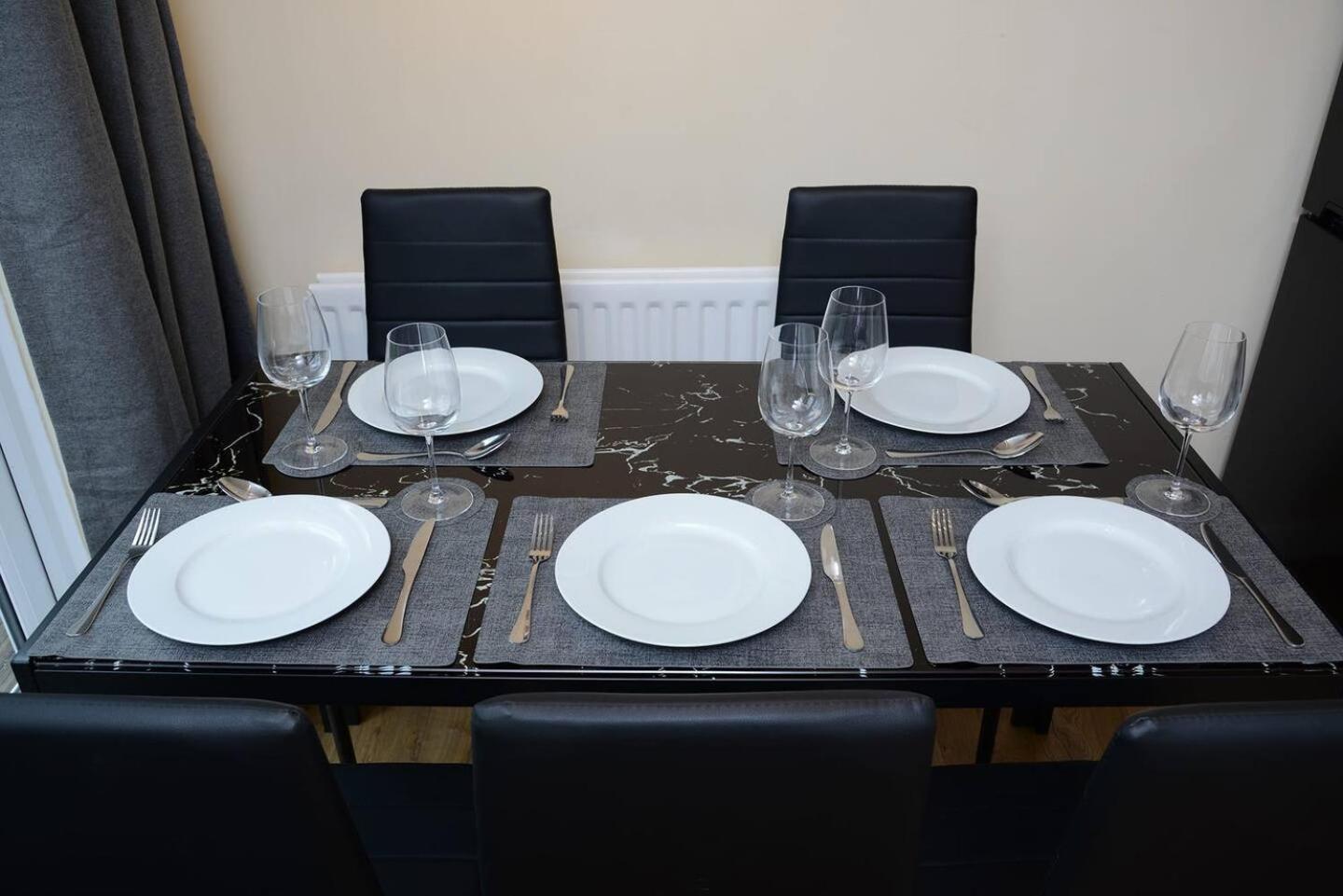 West With Workspace And Fast Internet * Southampton