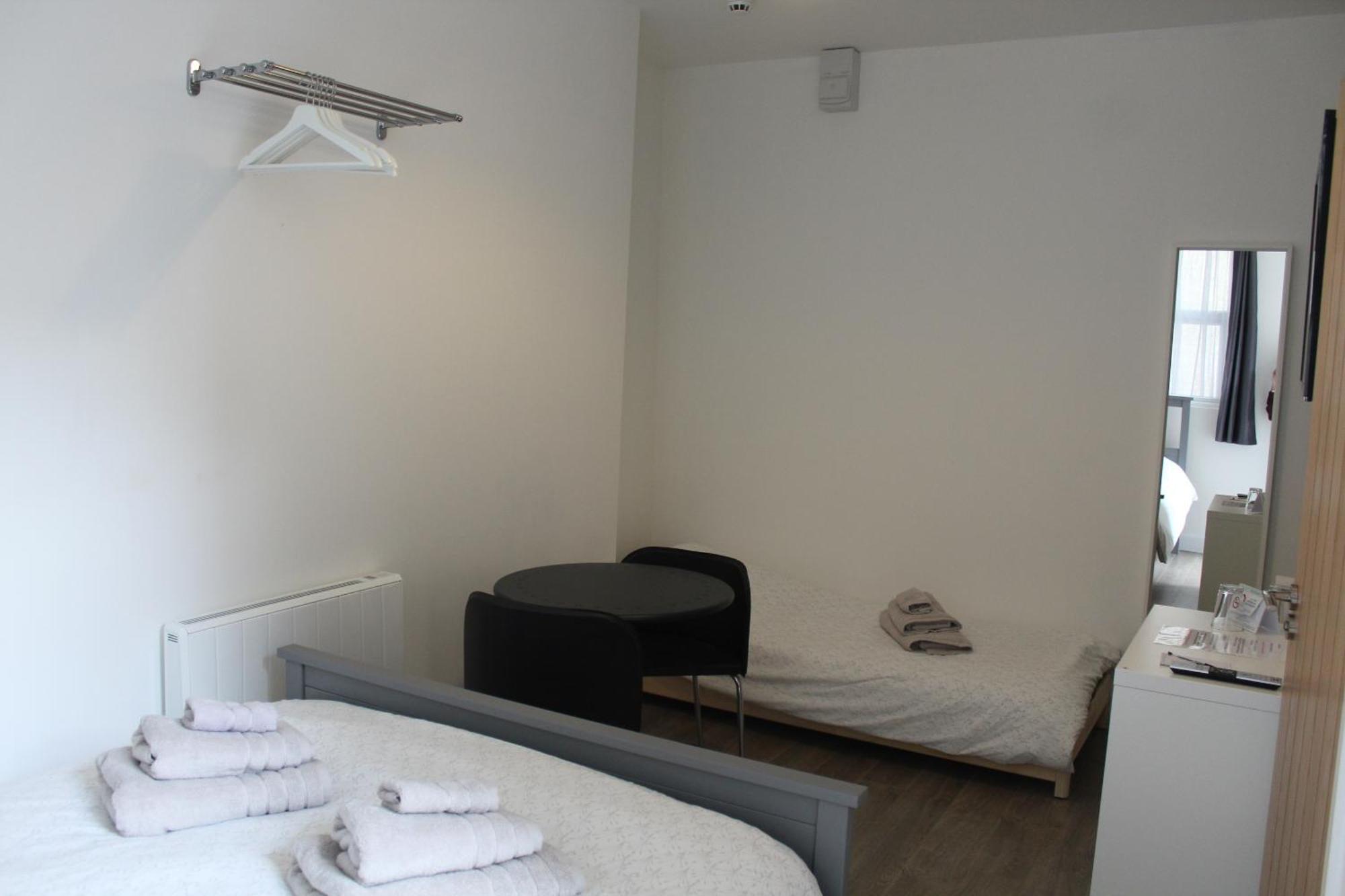 The Swan 3*