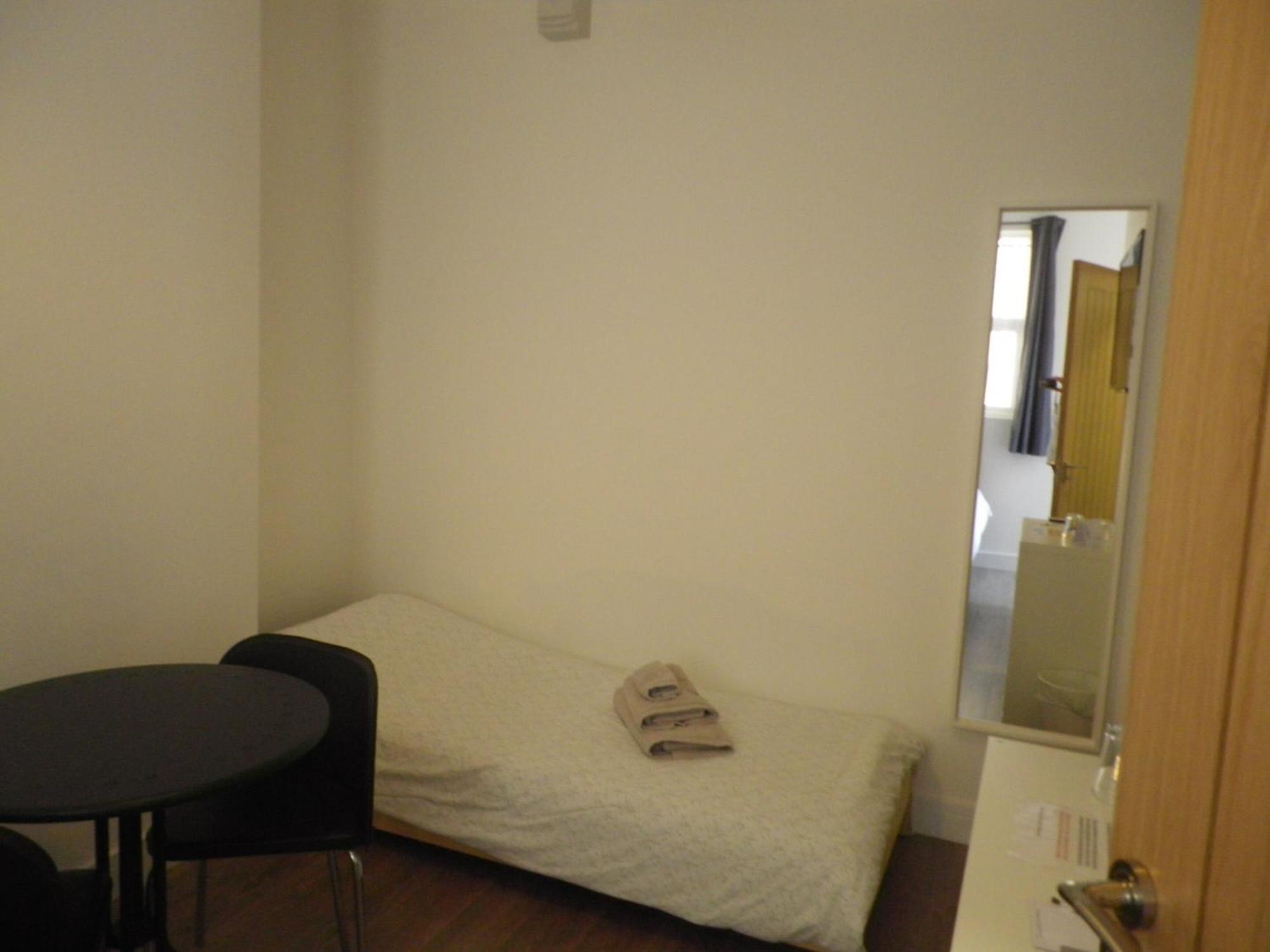 The Swan 3*