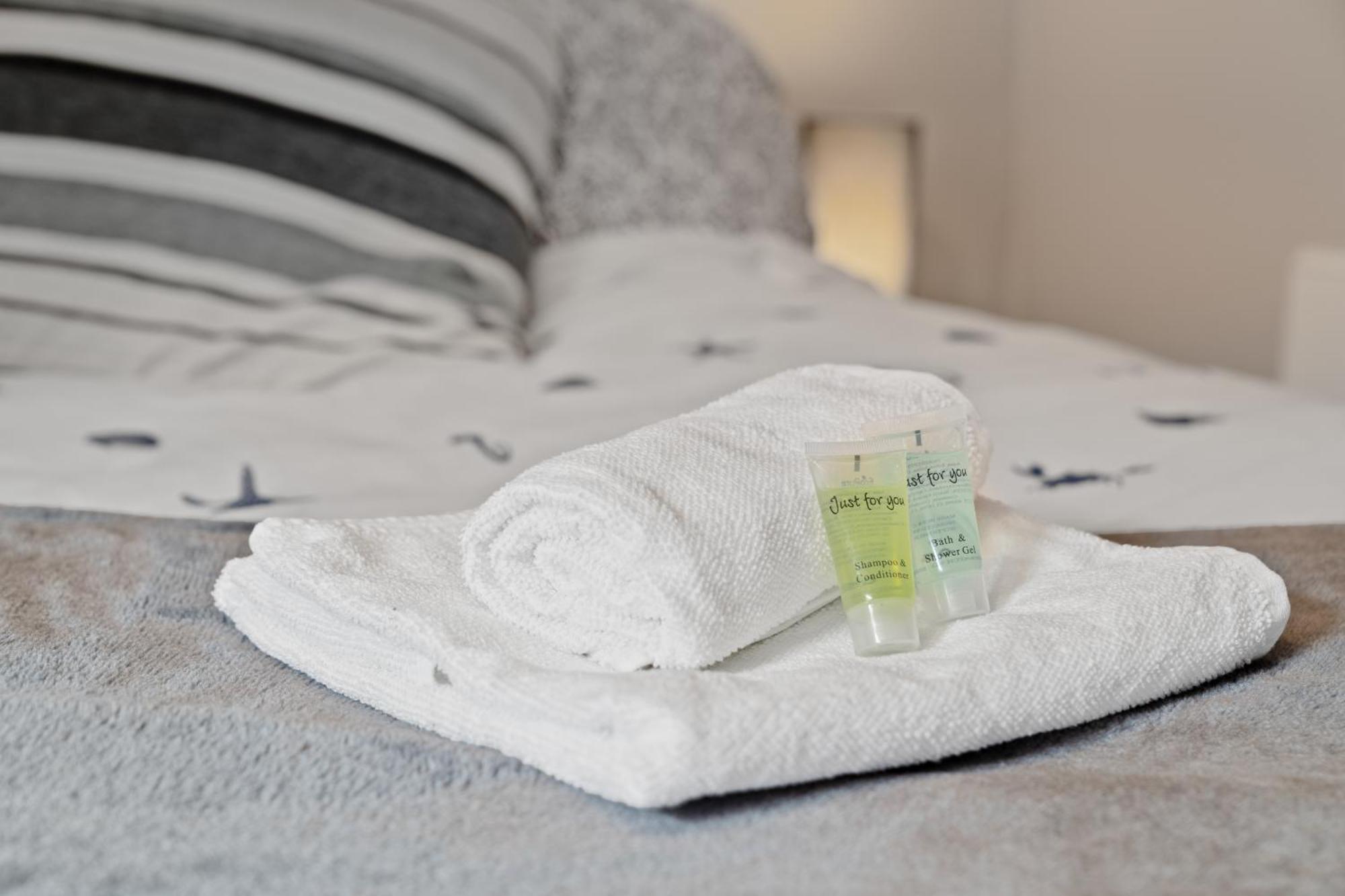 1 Bed, Close To Train Station & Common Park, Sleeps 3 Apartamento Southampton