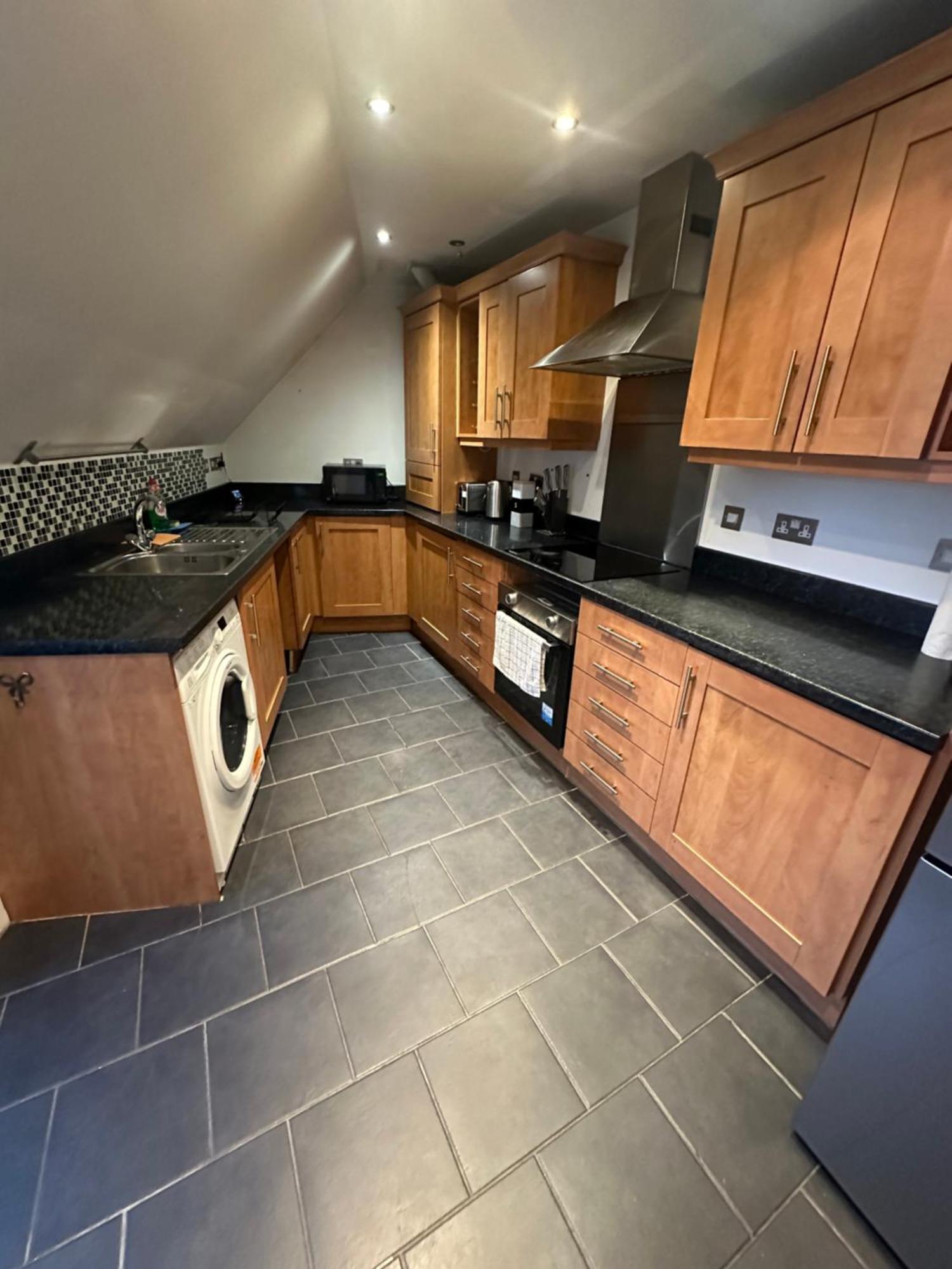 Contractor'S Suite - Free Private Parking And 2 Bath Apartamento Southampton