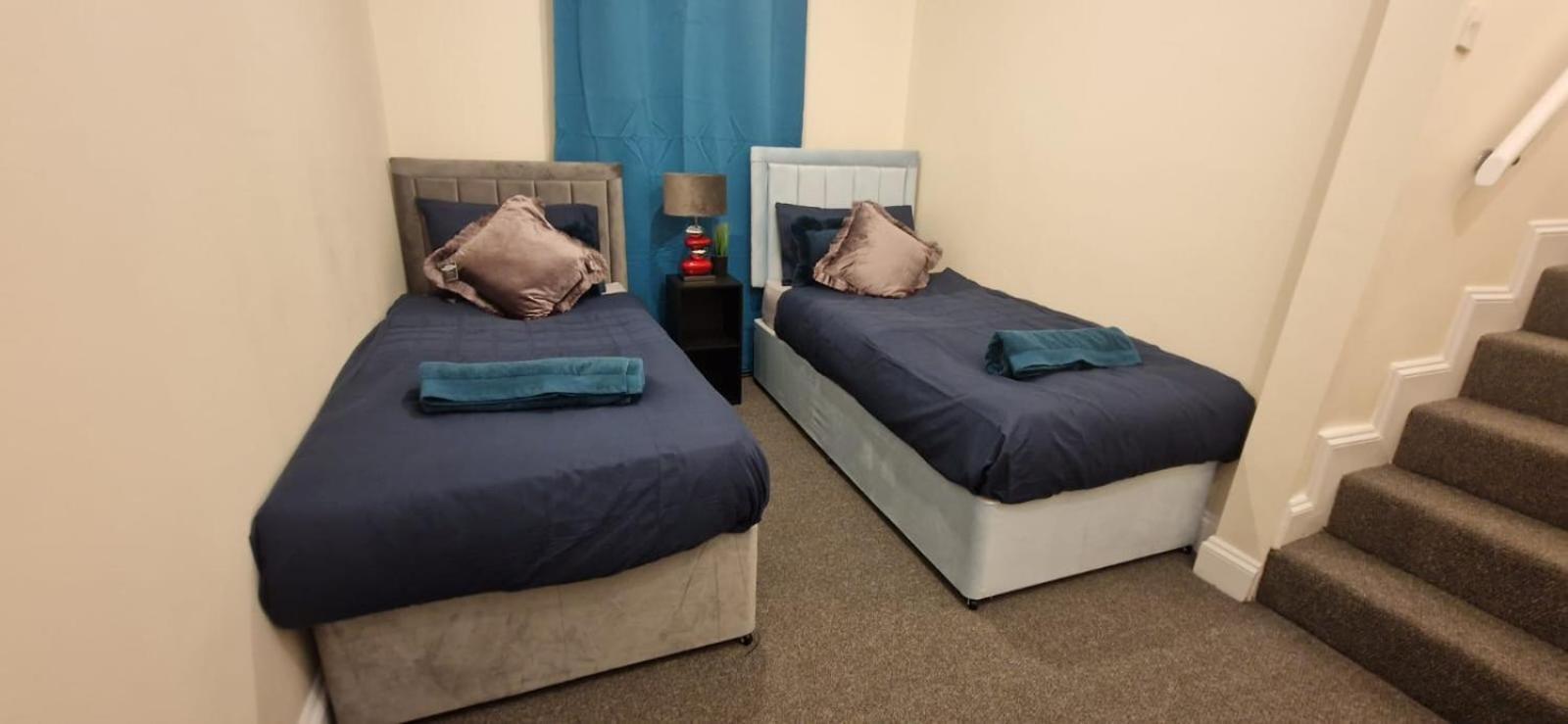 Ocean Village Apartments W Parking Apartment *