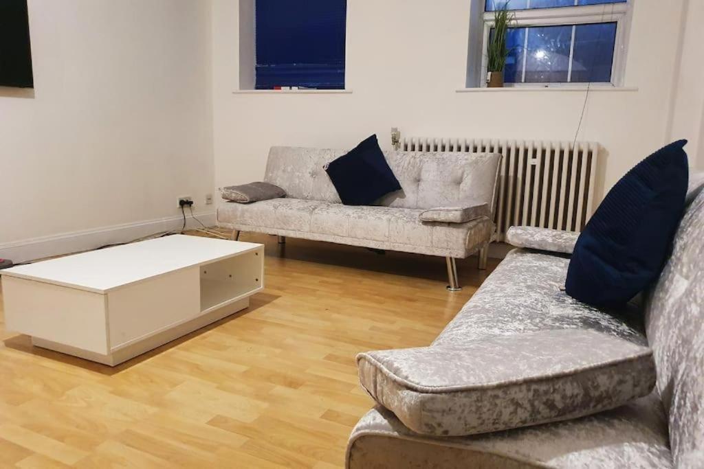 Apartment Ocean Village 6beds 3 Bedroom W Parking