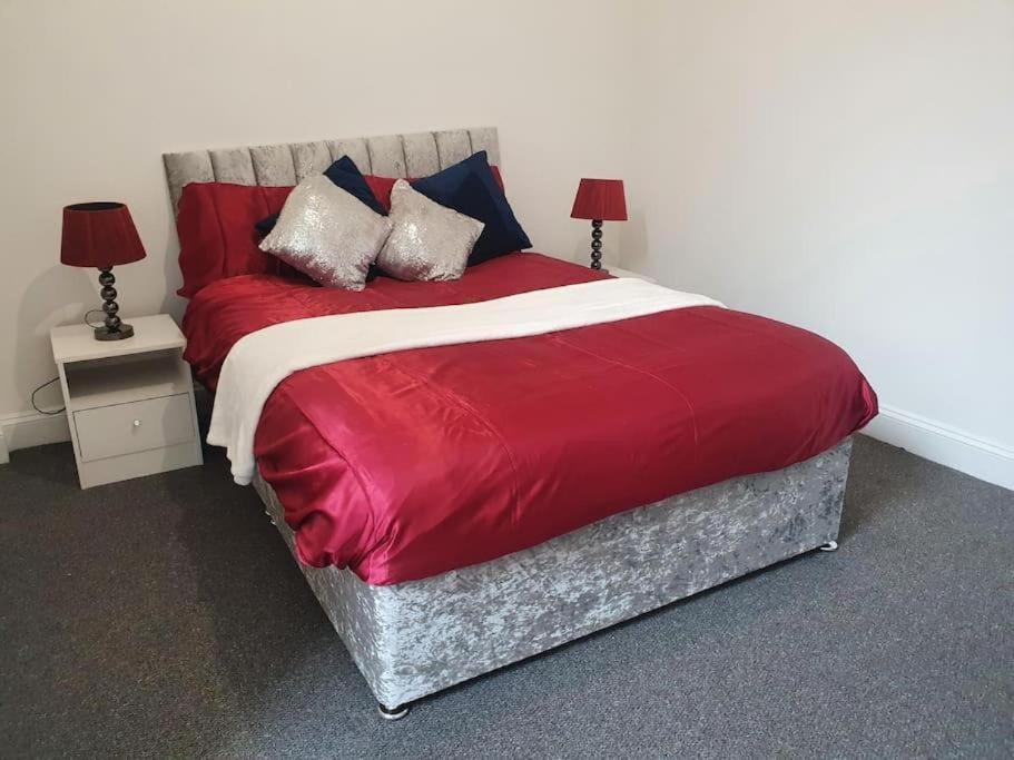 Apartment Ocean Village 6beds 3 Bedroom W Parking *