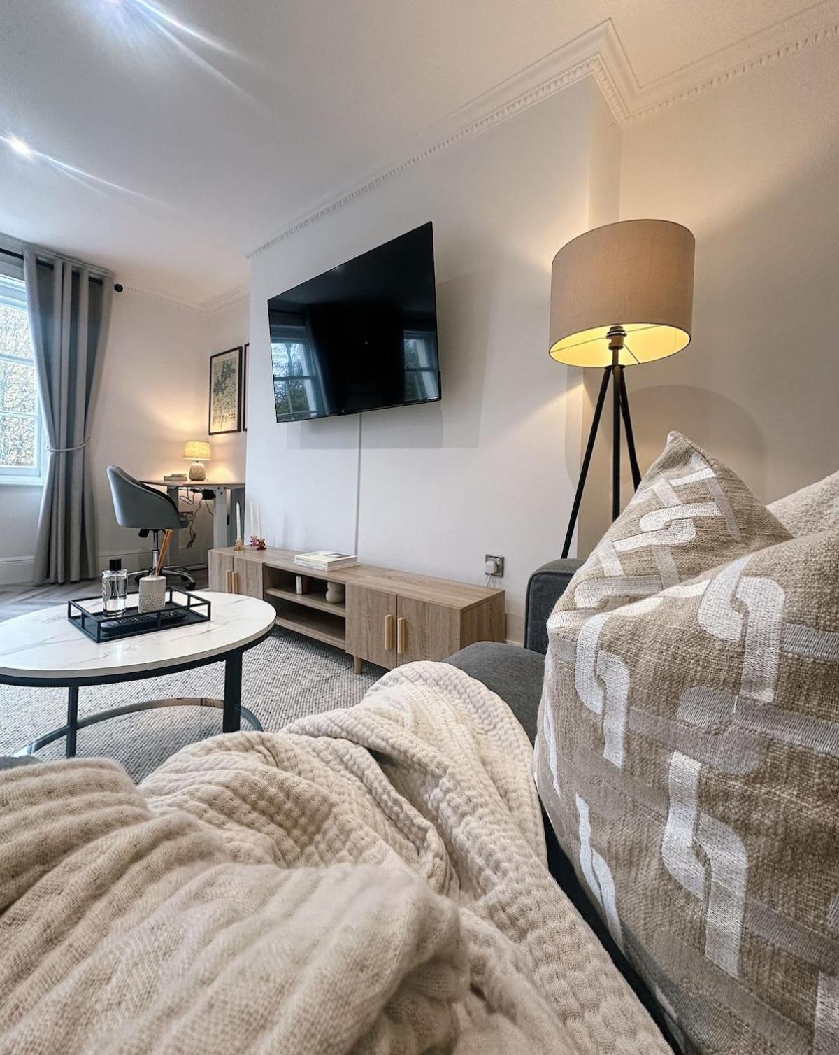 Luxurious With Free Parking Apartamento Southampton