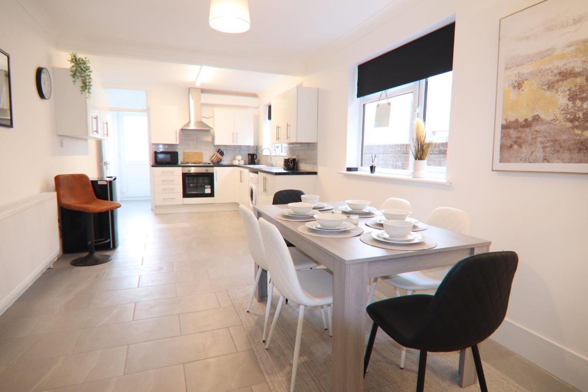 In Style - Rigby Road Apartment