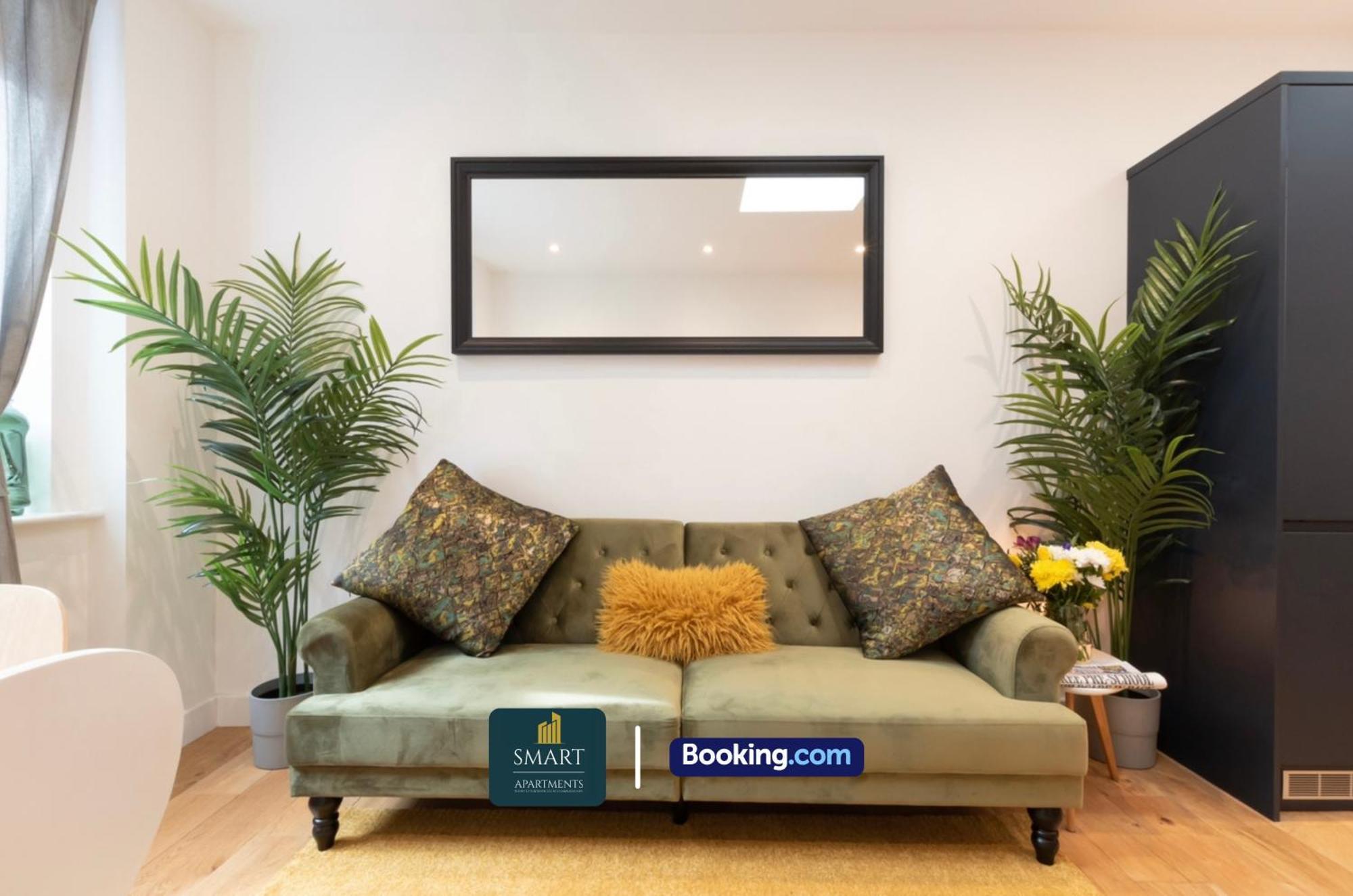 One Cosy Bedroom By Smart Short Lets & Serviced With Free Wifi Apartment