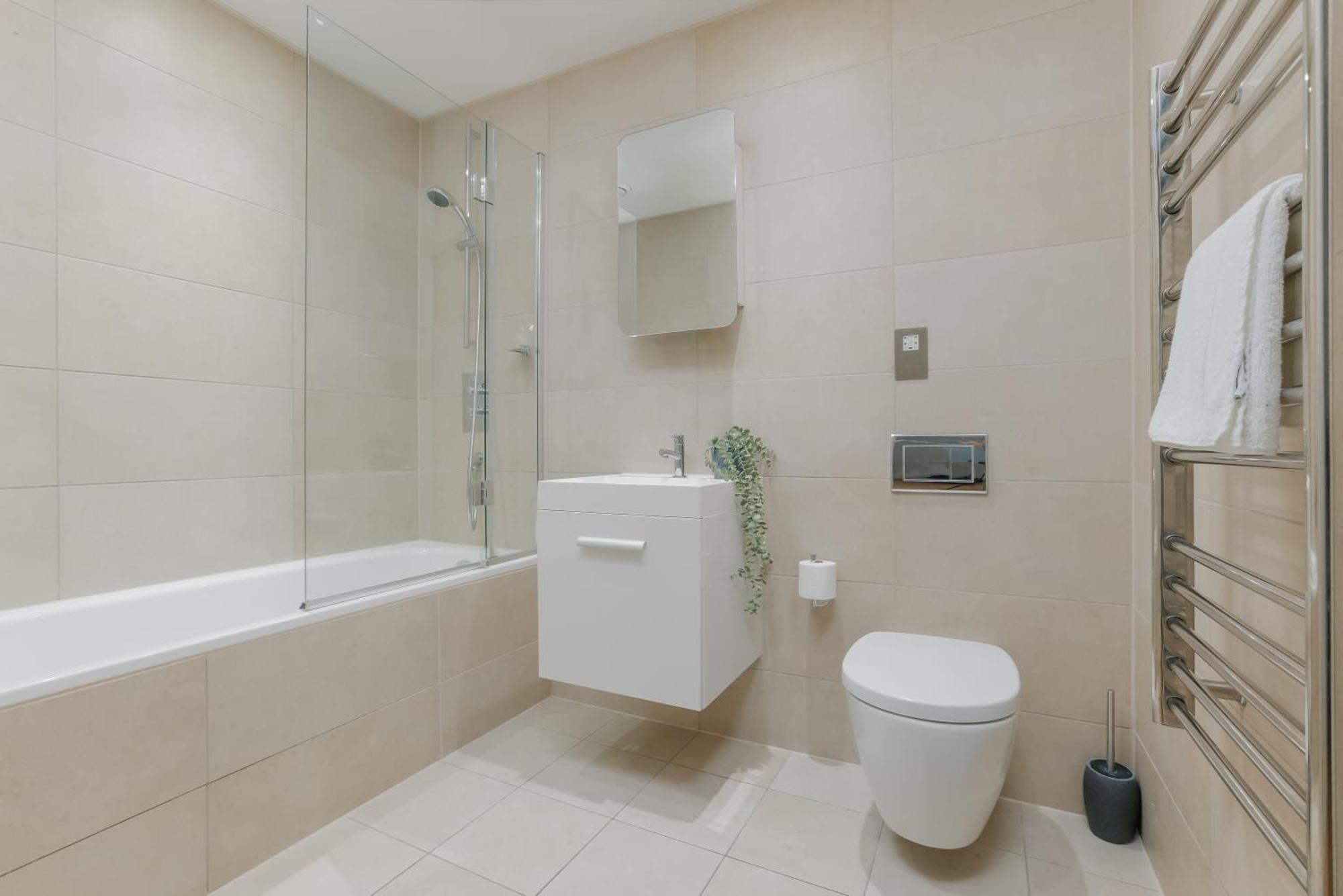 Starhost Residences - Spacious 1-bed In Ocean Village *