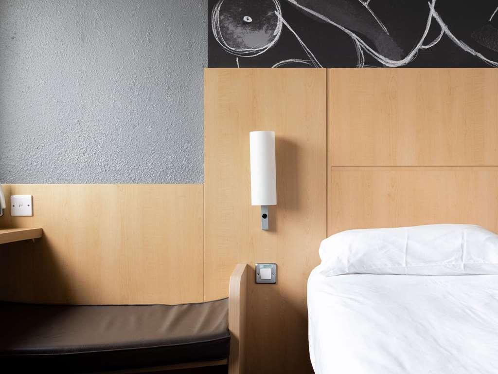 Ibis Hotel 3*