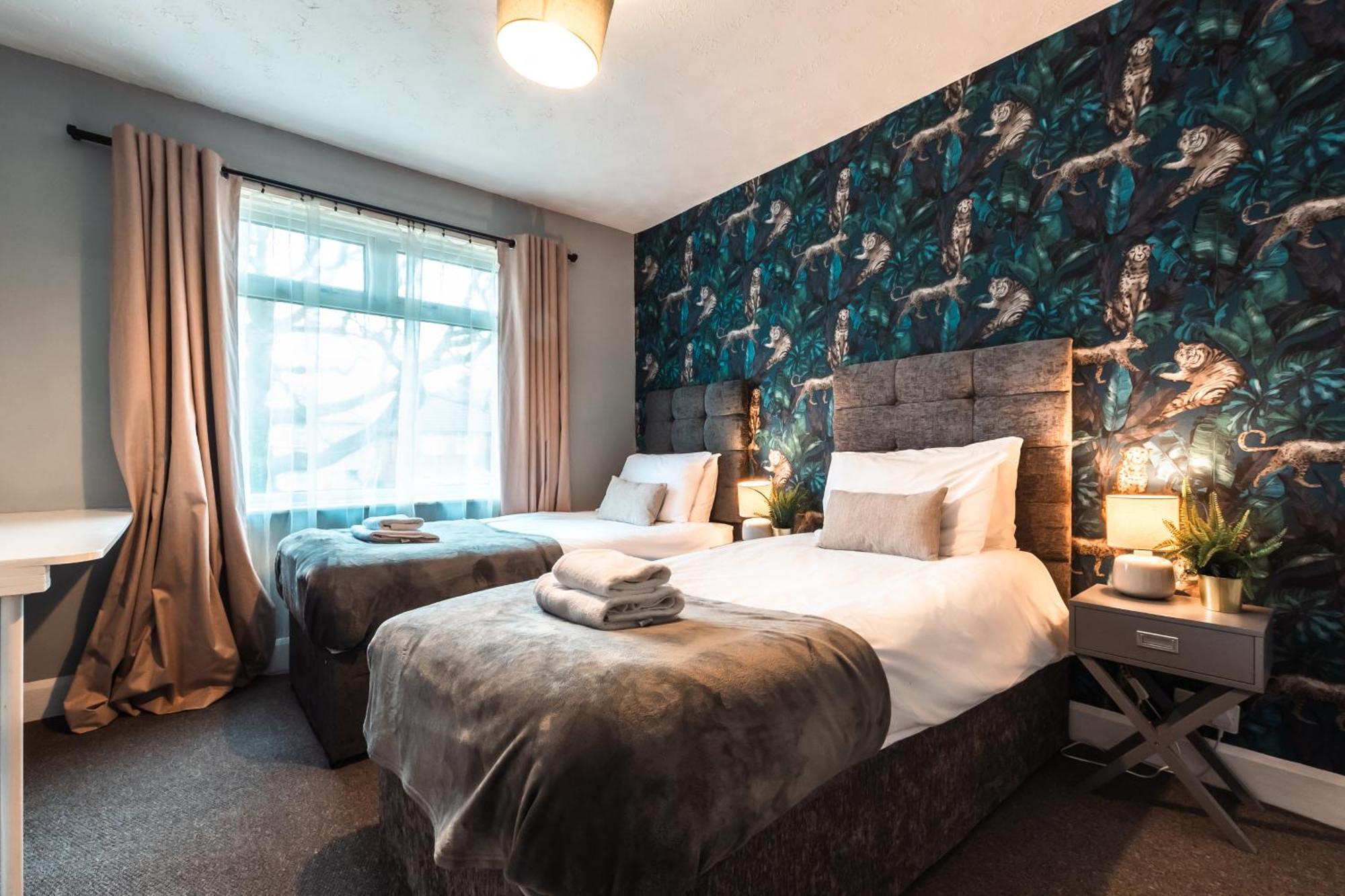 Holiday home 6 Beds In 4 Bedrooms House