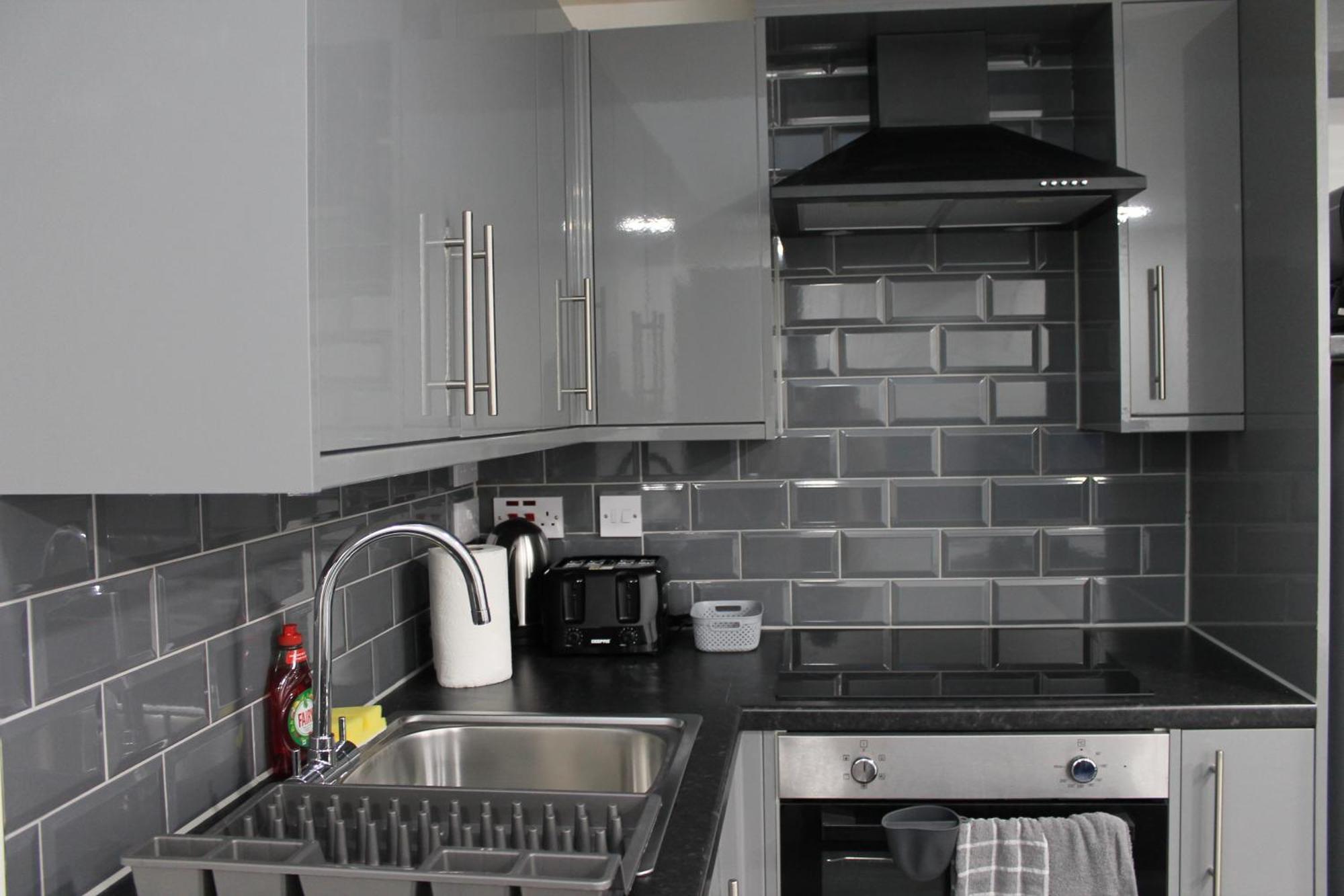 Bevois Valley Serviced - Comfort And Convenience Apartment