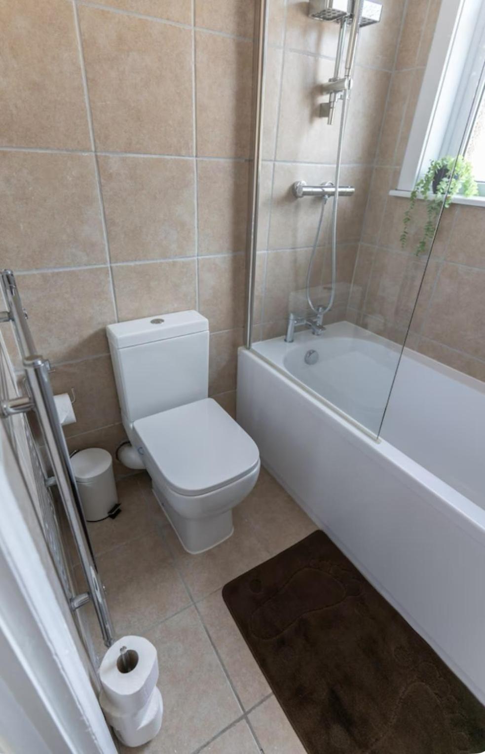 Bright, Cosy - 3 Beds, Parking, Virgin Wifi, Modern Southampton