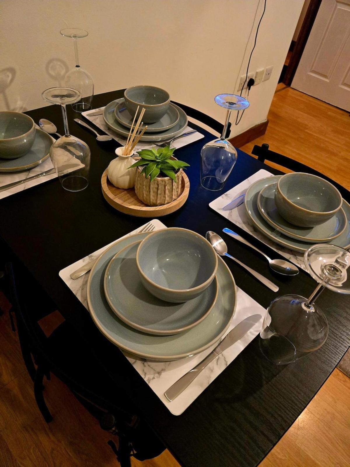 Centre Free Private Parking Apartment