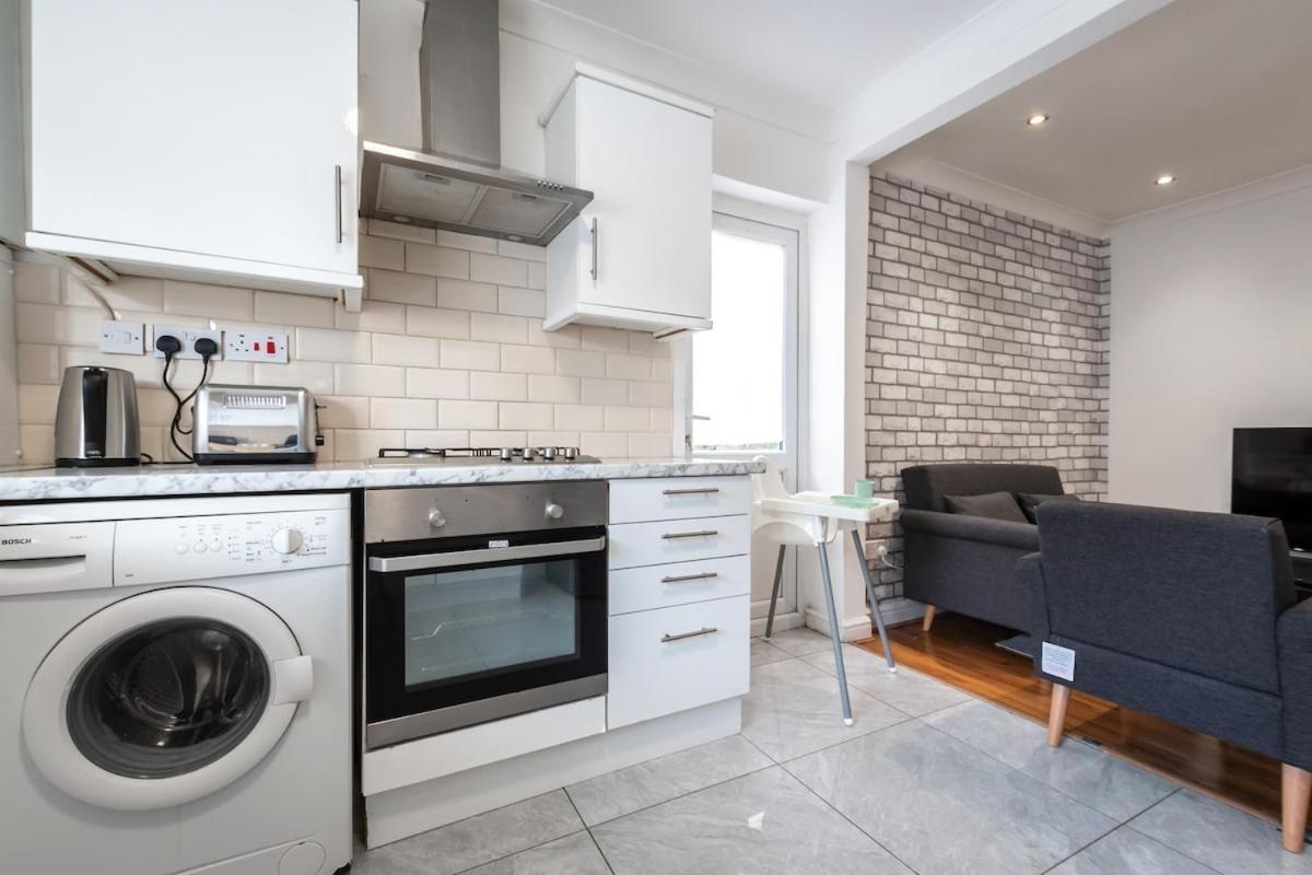 Modern 2-bedroom In A Converted Near Centre Southampton