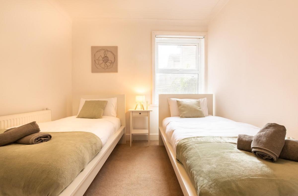 Modern 2-bedroom In A Converted Near Centre * Southampton