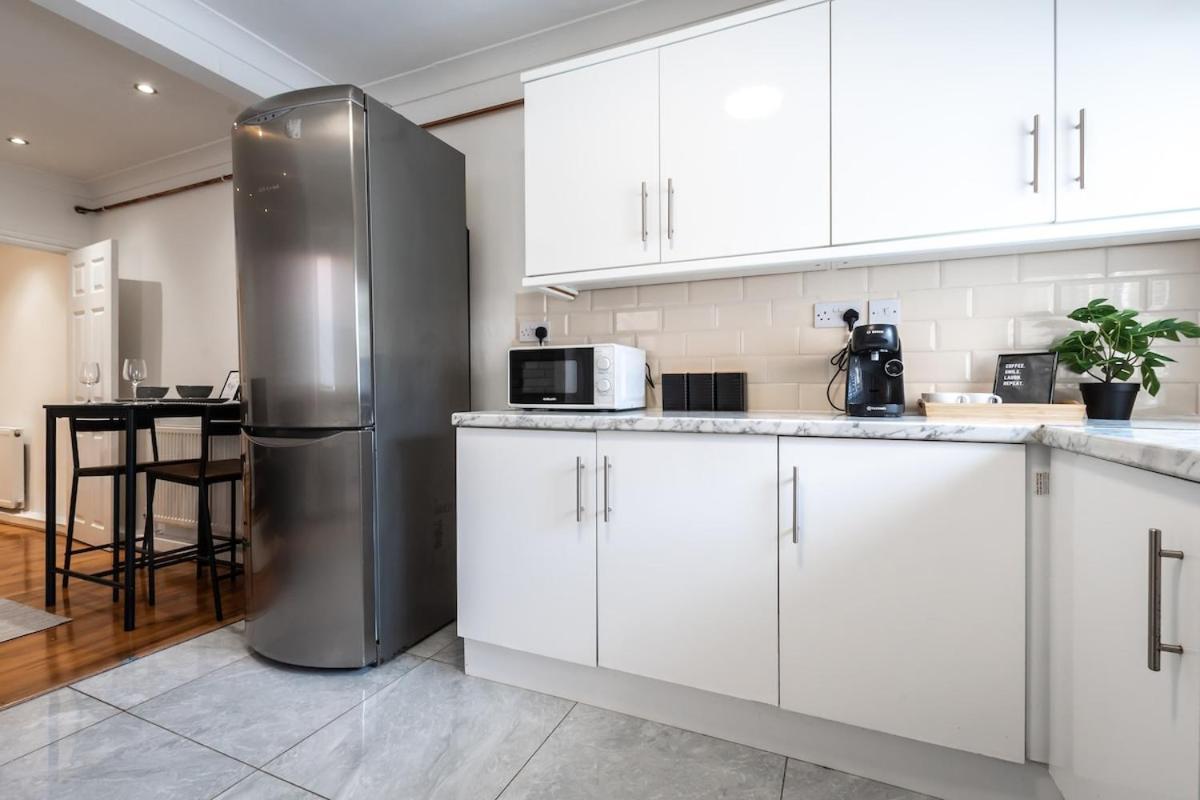 Modern 2-bedroom In A Converted Near Centre Southampton