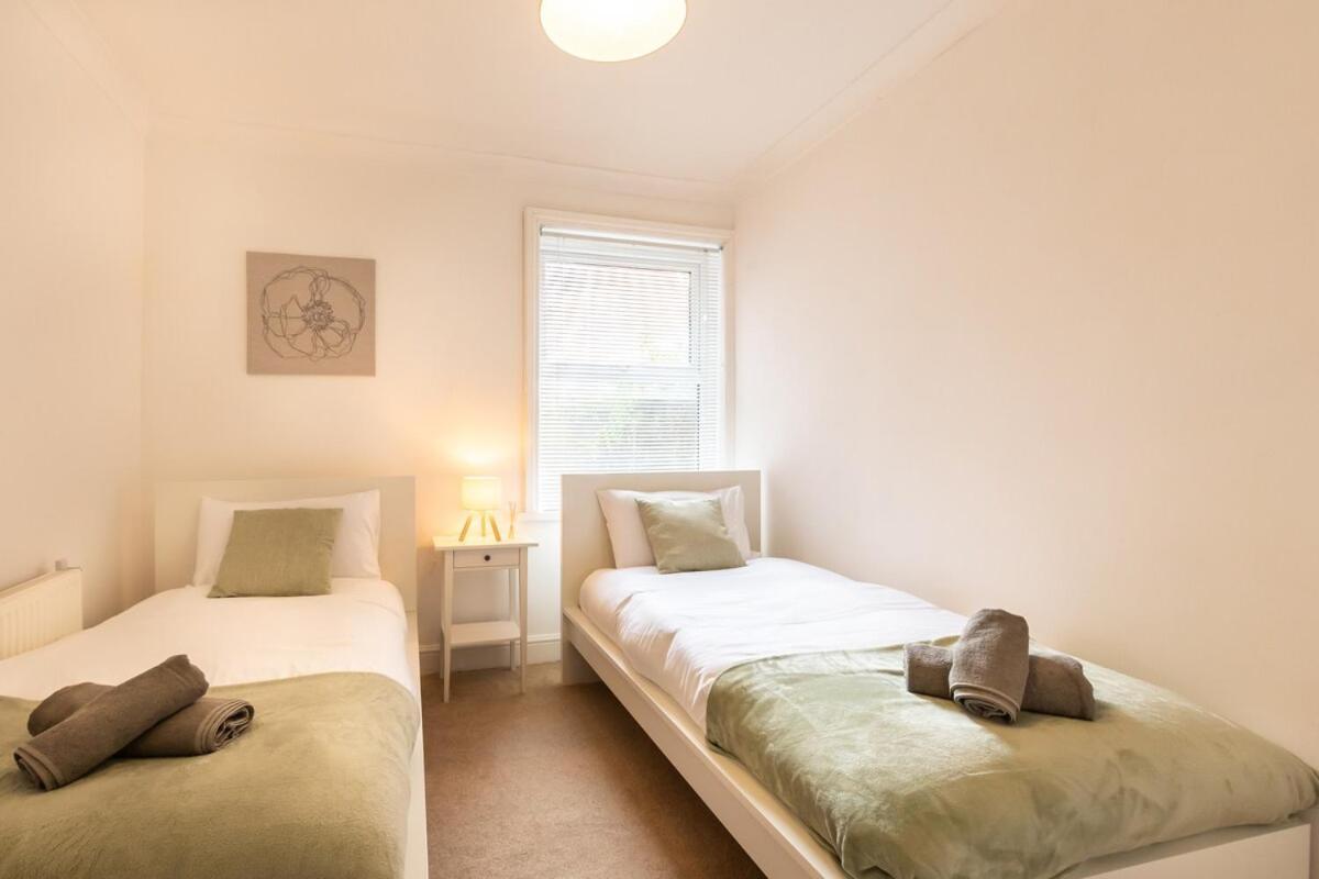 Modern 2-bedroom In A Converted Near Centre * Southampton