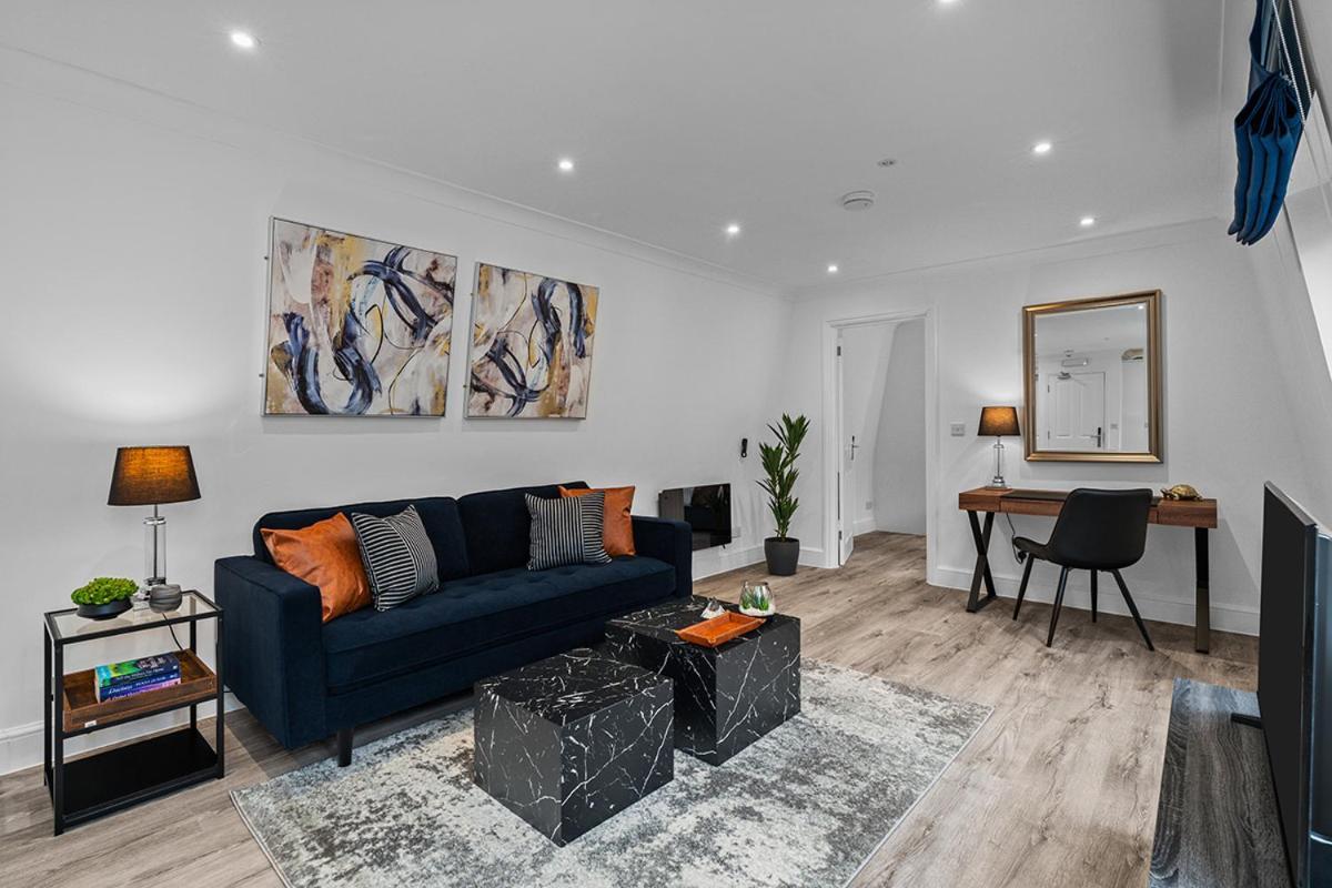 Kings Park Apartment