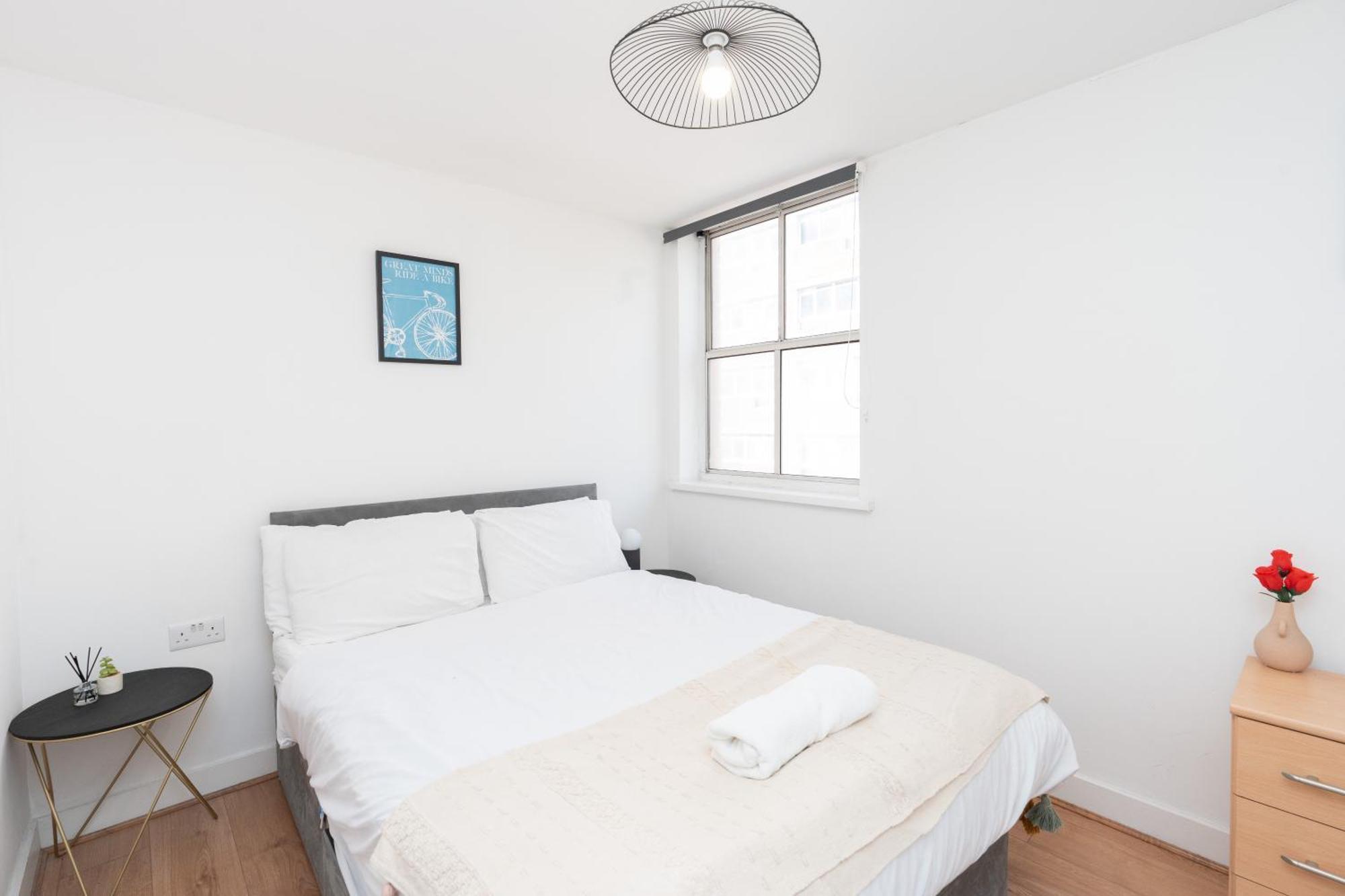Apartment Cozy 2 Bed In Centre-free Parking *