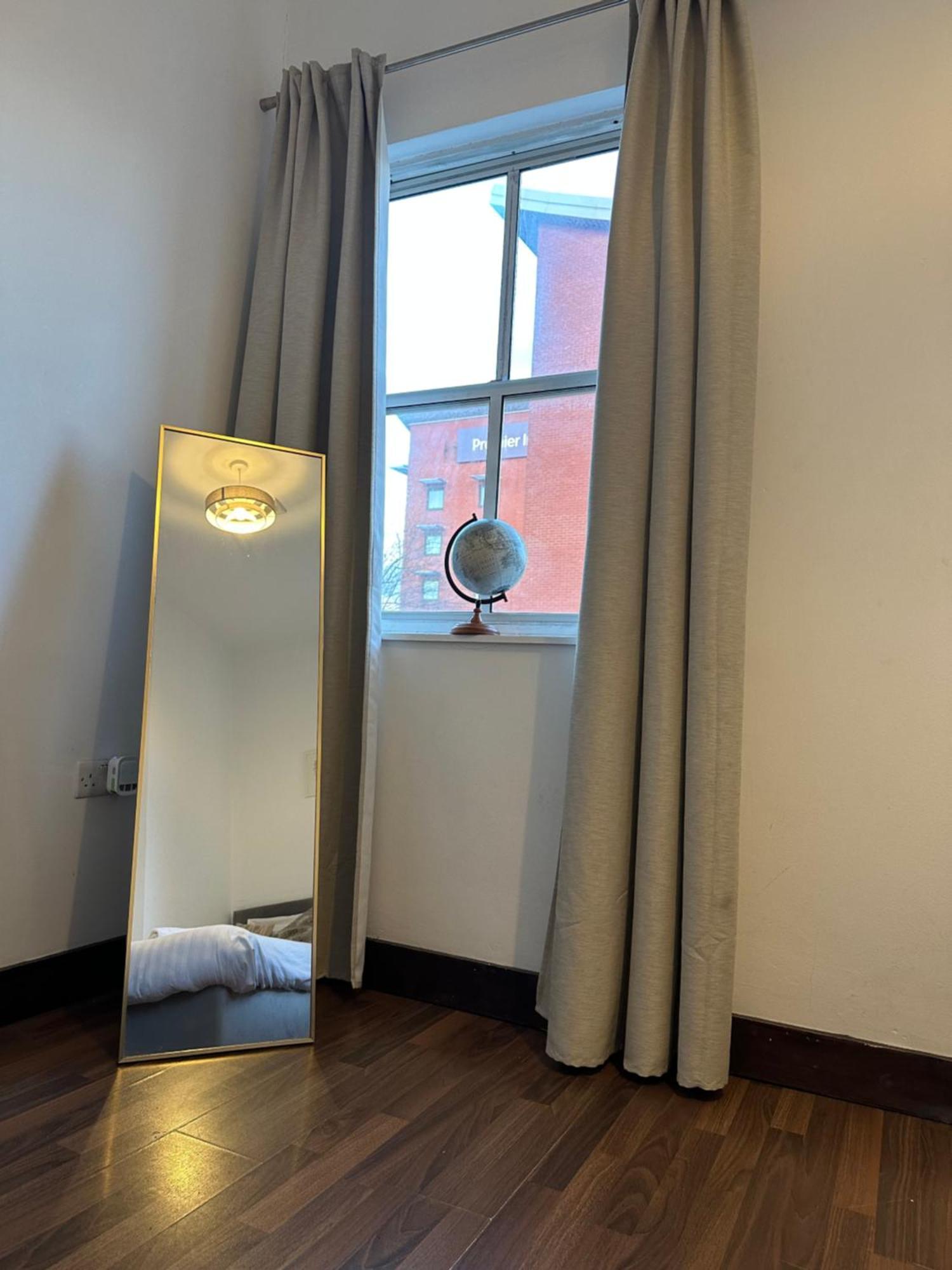 Apartment L&a *