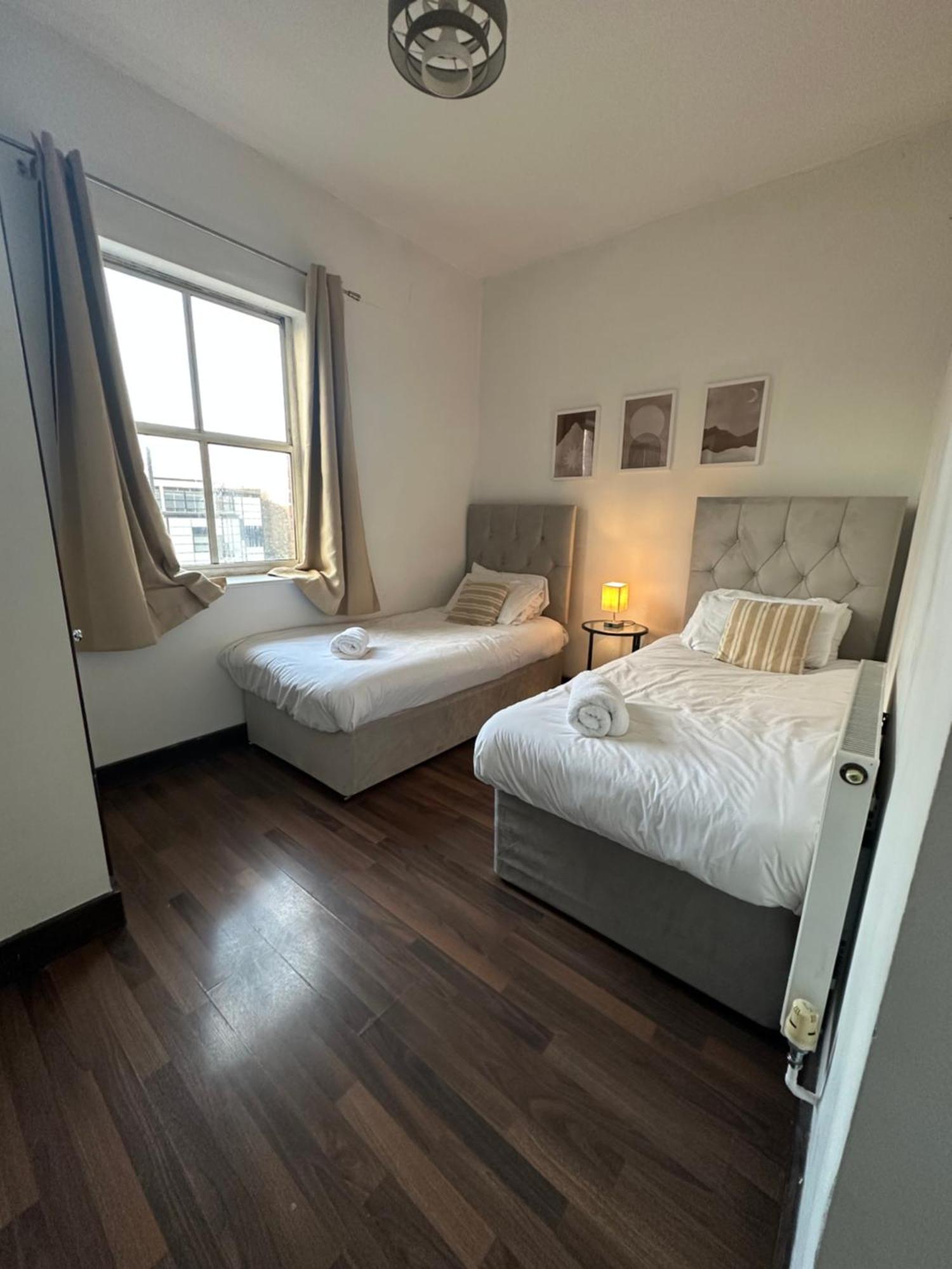 Apartment L&a