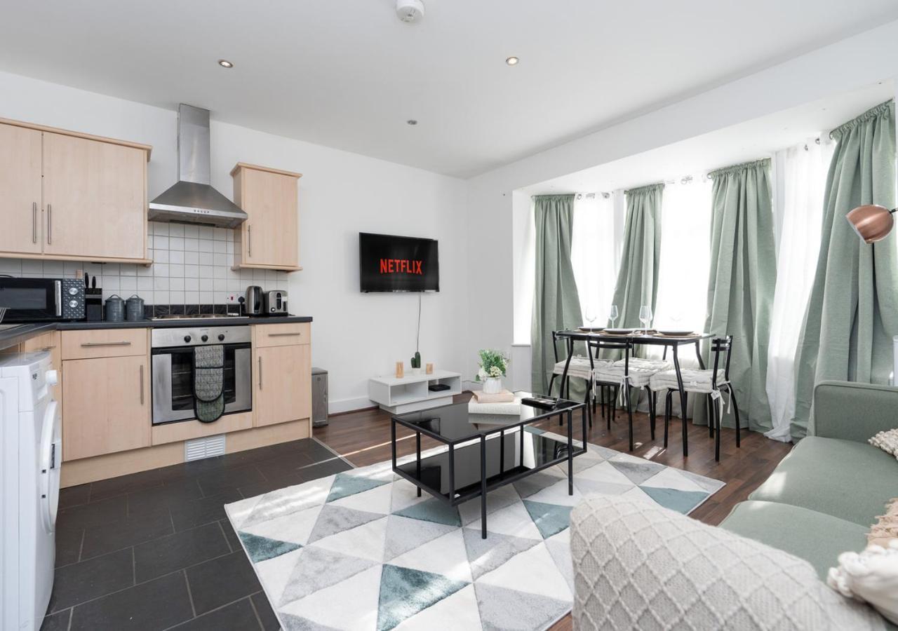 Comfy 3-bed Flat Southampton
