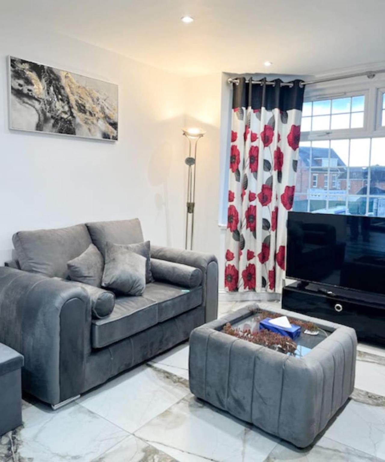 Luxury And Spacious 3 Bedroom In Southampton