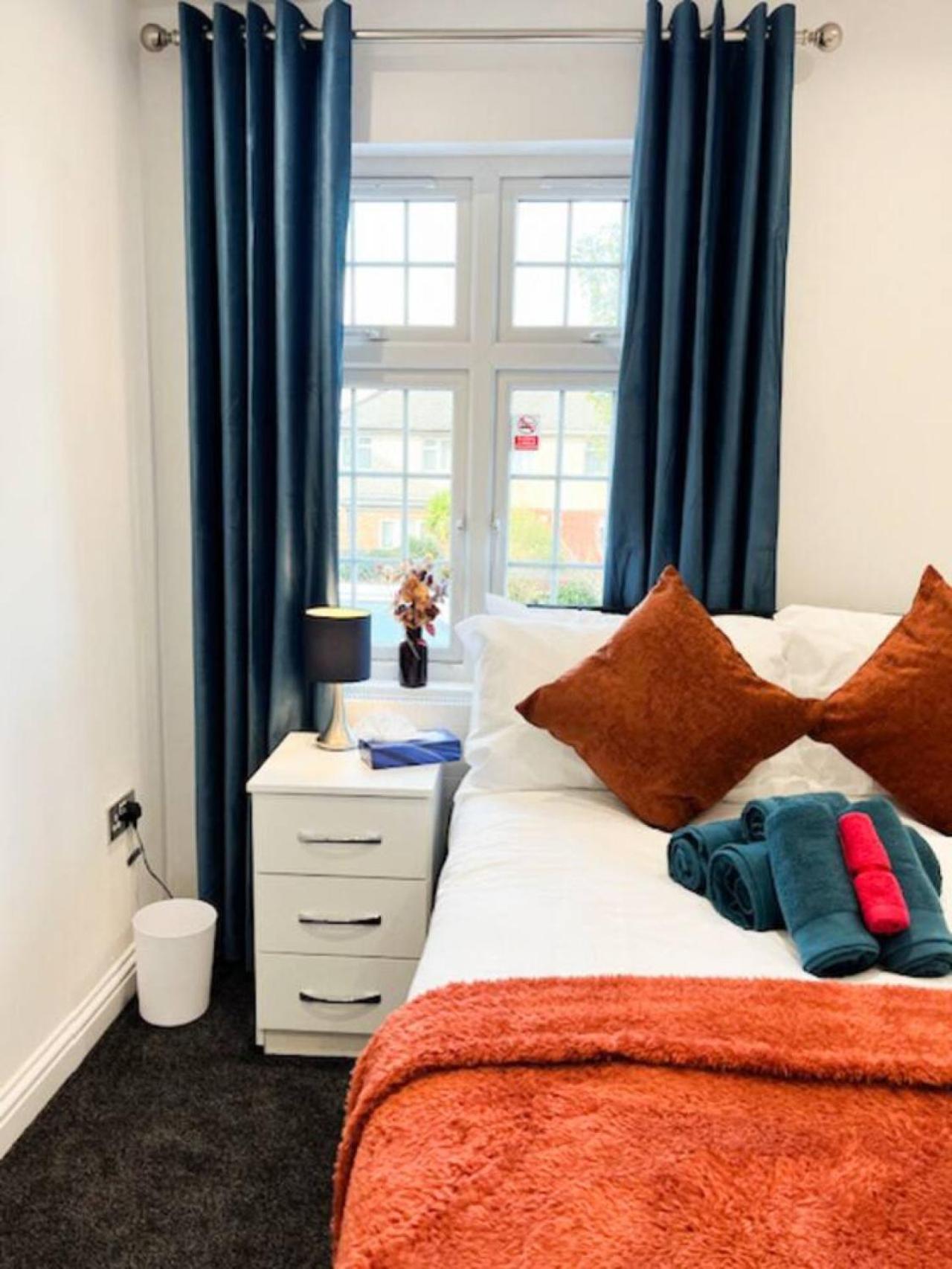 Luxury And Spacious 3 Bedroom In * Southampton