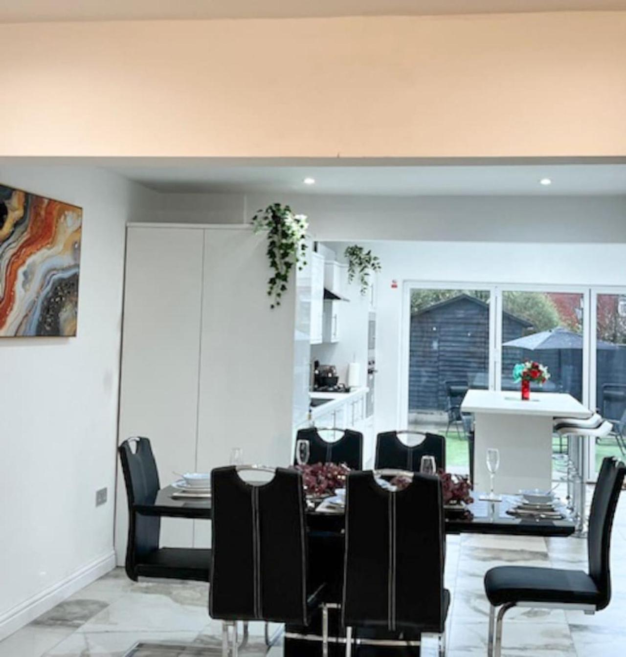 Luxury And Spacious 3 Bedroom In Holiday home *