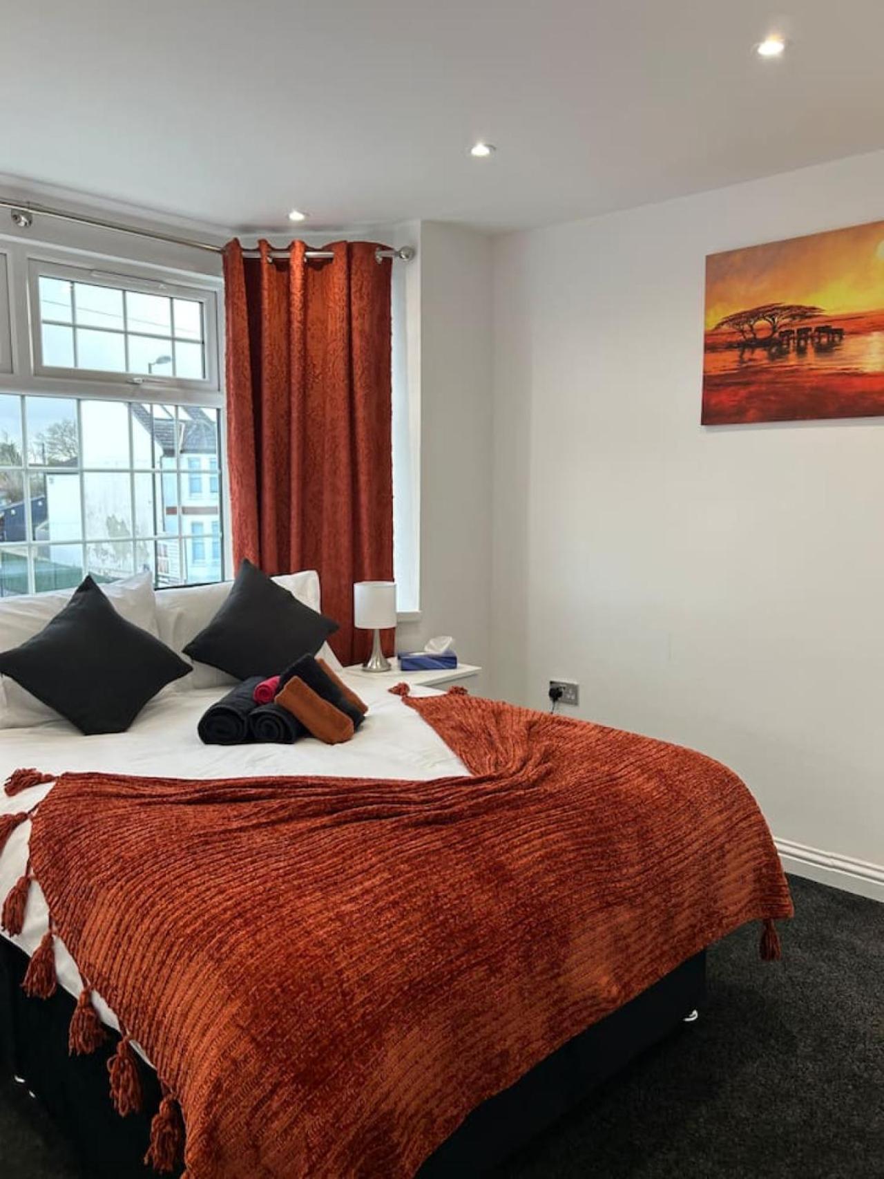 Holiday home Luxury And Spacious 3 Bedroom In