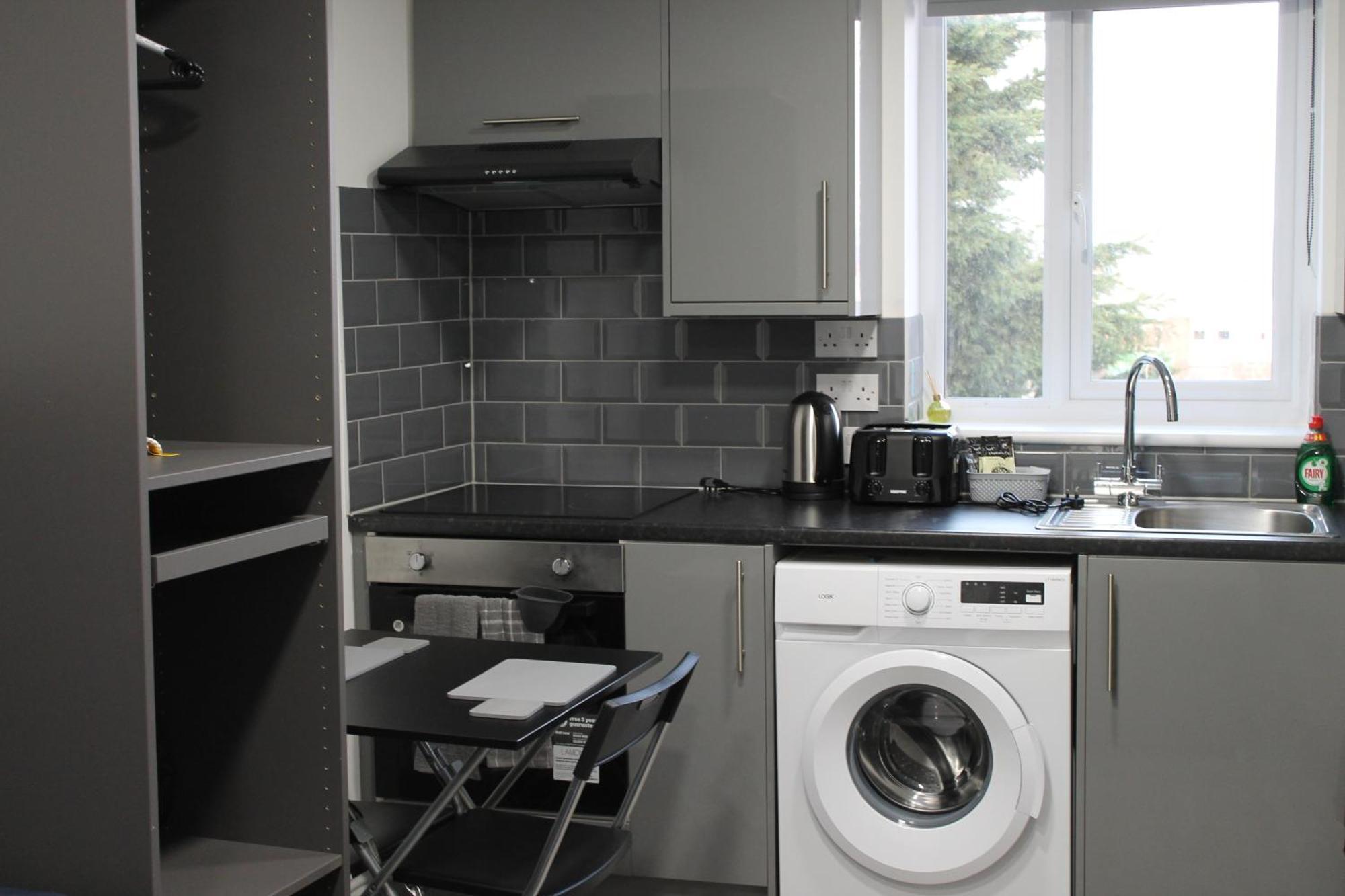 Bevois Valley Serviced - Comfort And Convenience Apartment Southampton