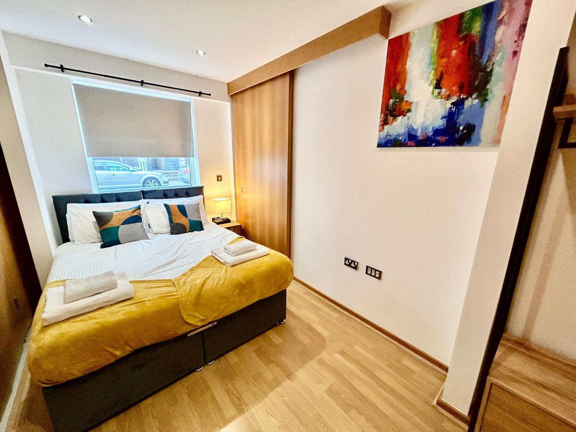 Apartment Centre Apartment, Nr West Quay, Free Parking *