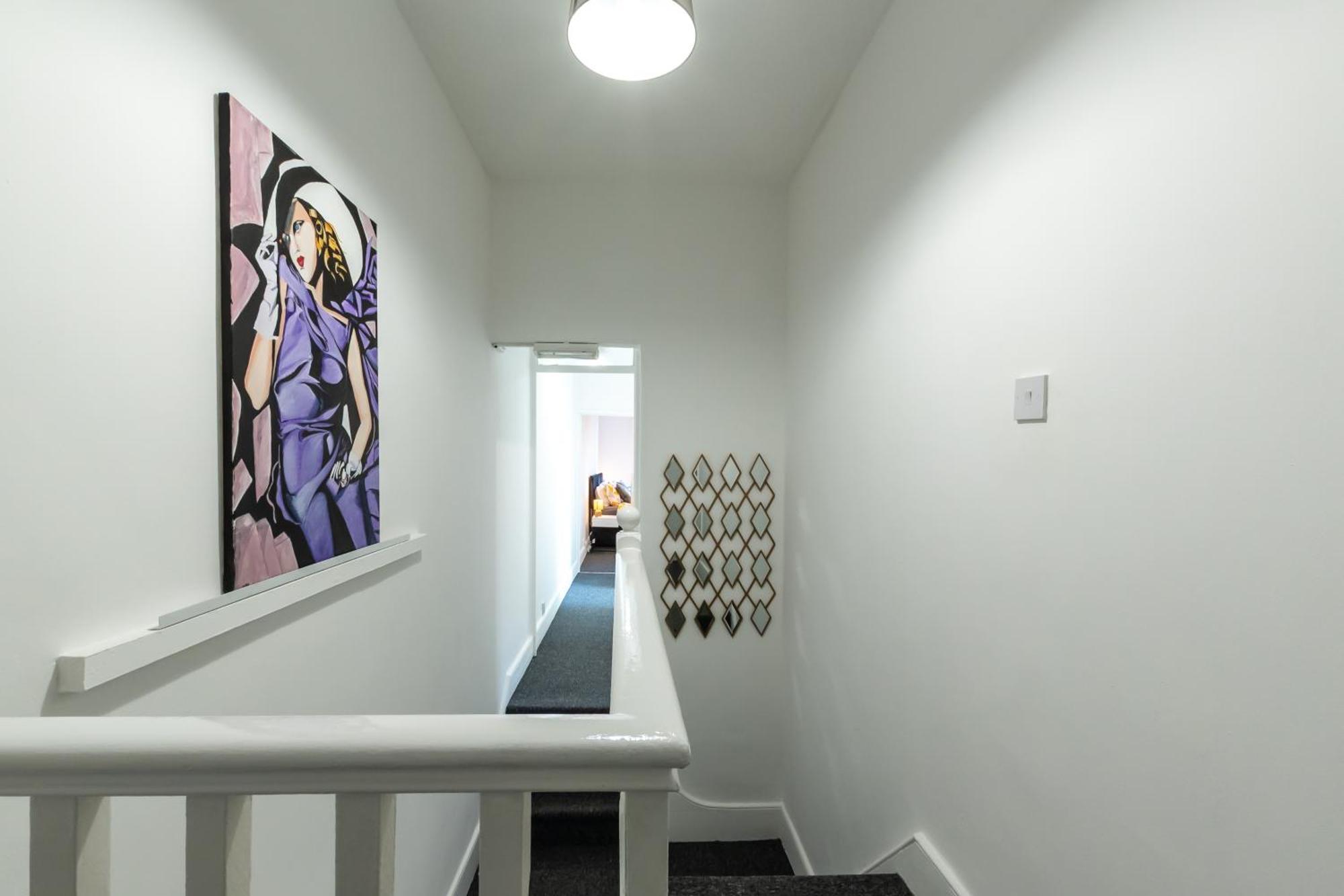 Holiday home Contractor Free Parking Town Centre Wifi 5 Bedrooms Sleeps 11 Southampton