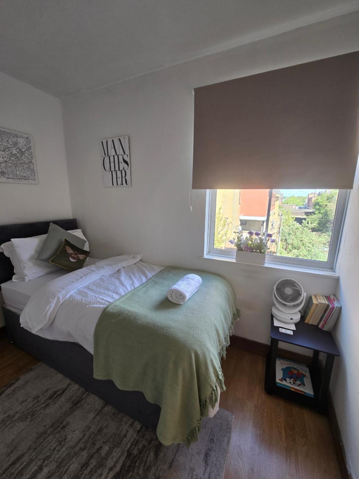 Centre Free Private Parking Apartment *