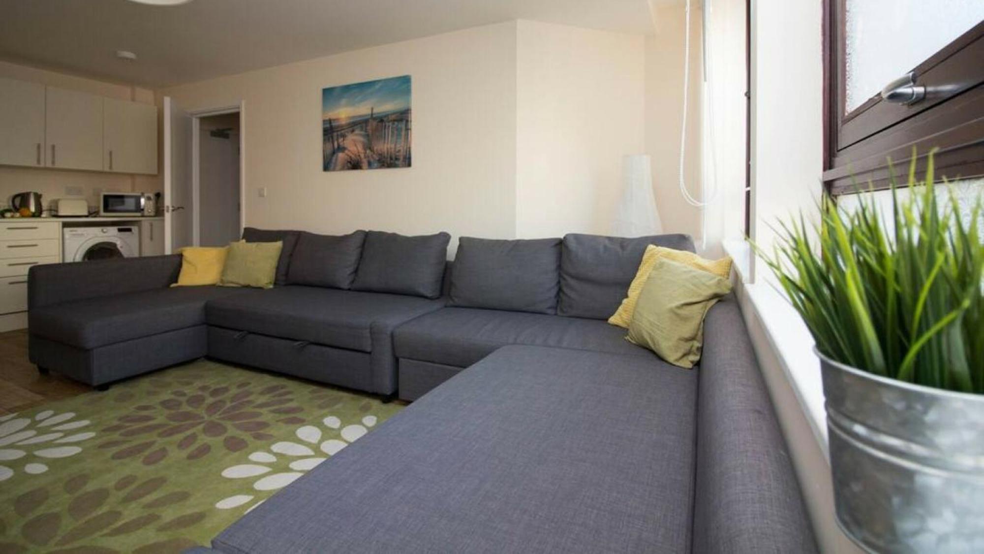 Apartamento Stayzo Stylish In 10