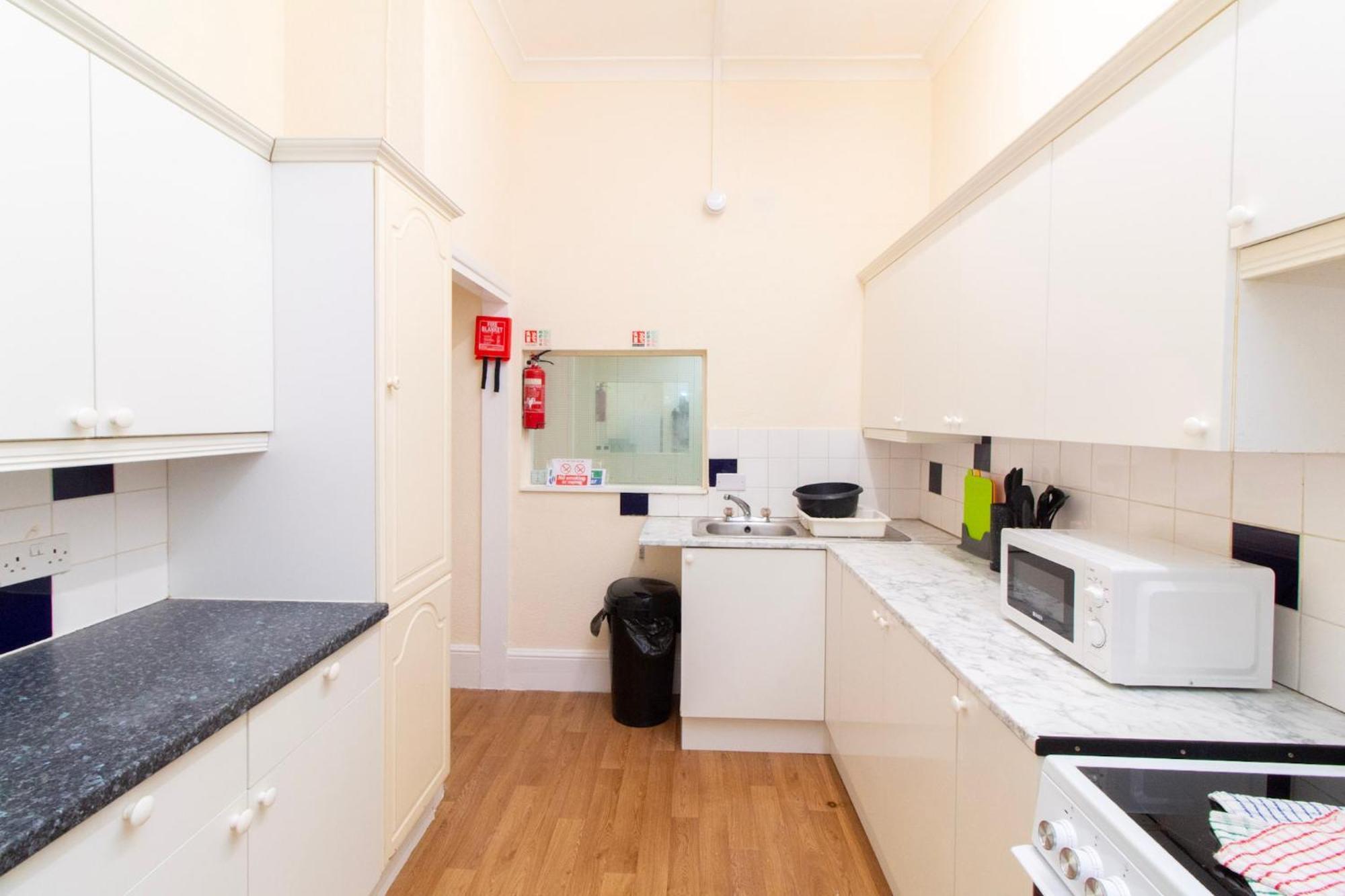 Brookvale 16 Guest house Southampton