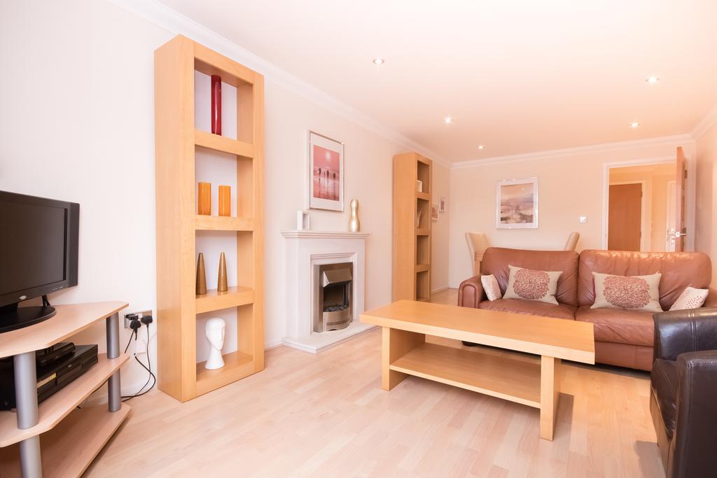Apartment Town Or Country - Central Park Southampton