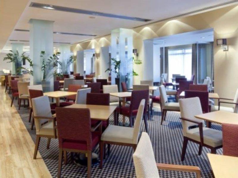 Express - M27, J7 By Ihg