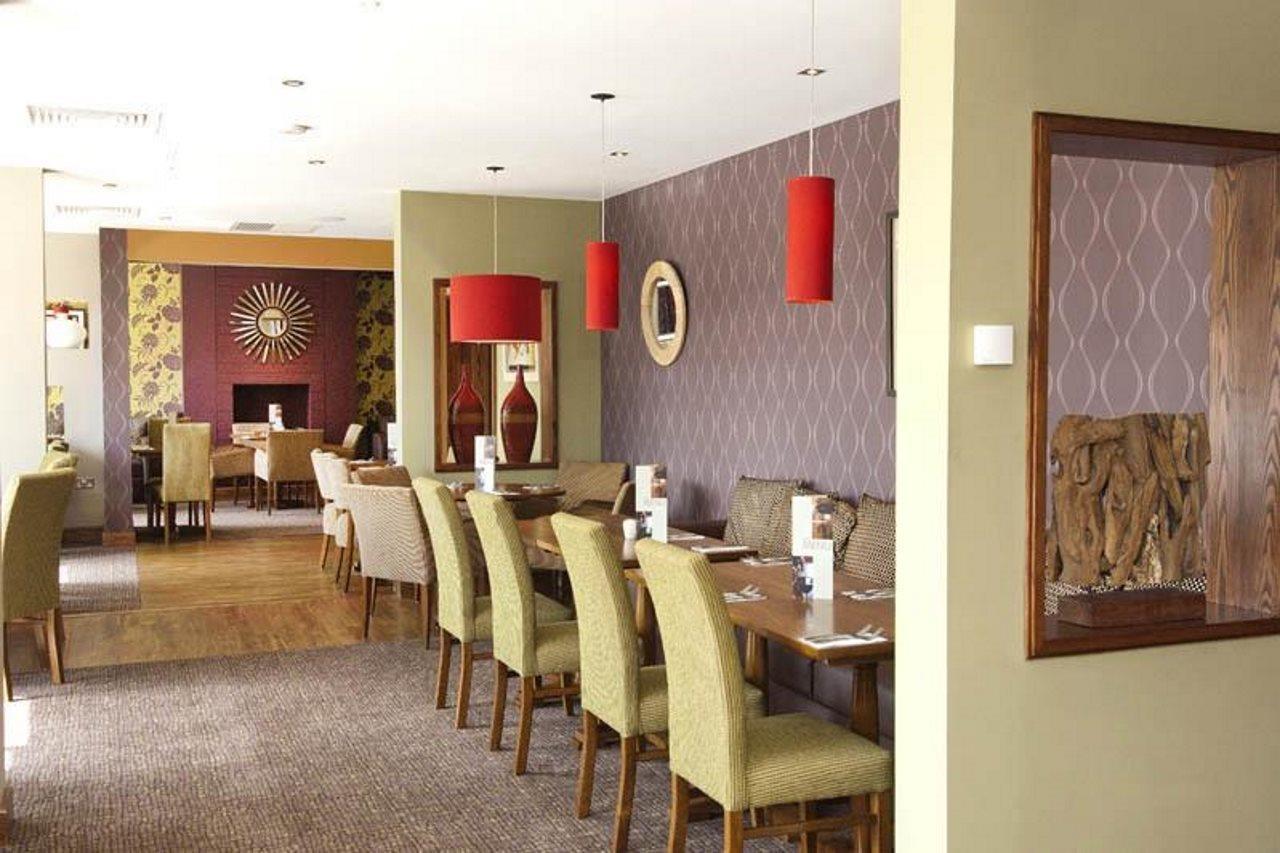 Premier West Quay 3*