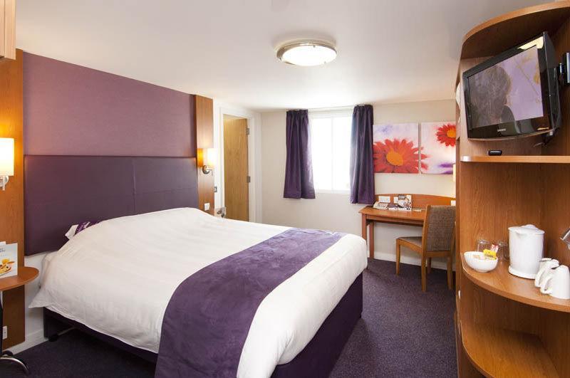 Premier North Southampton