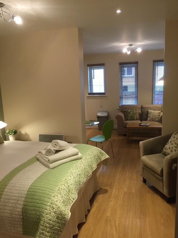 Apartment Number 10 Serviced - City Center Southampton
