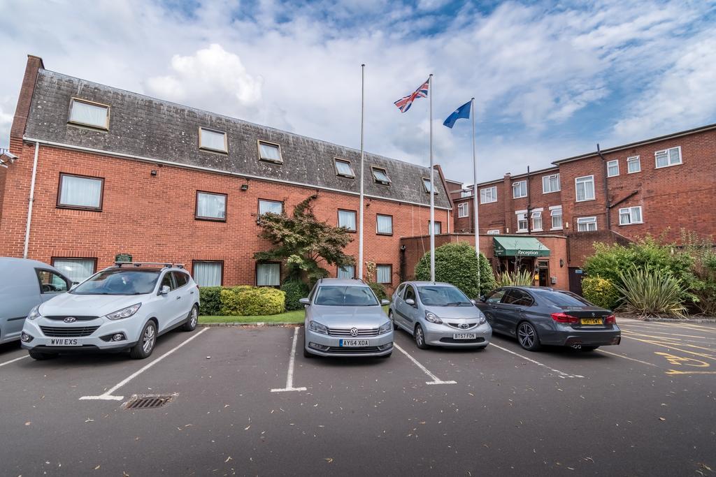 Highfield House 3* Southampton