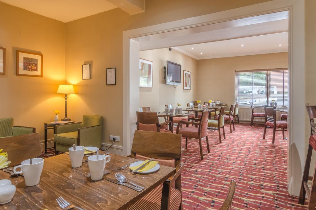 Highfield House Hotel 3*