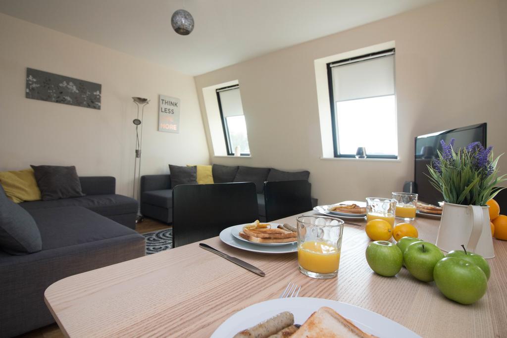 Castle Point Apartment Southampton