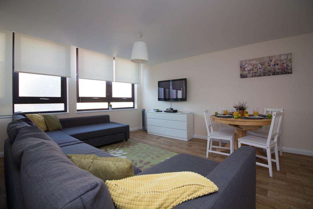 Castle Point Apartment Southampton