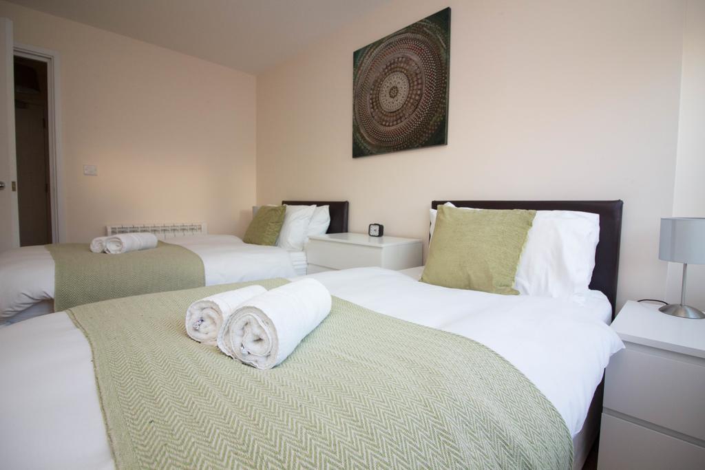 Castle Point Apartment *