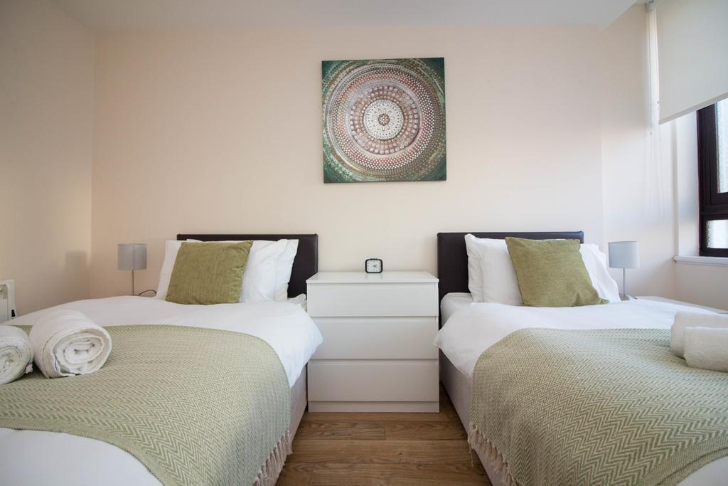 Apartment Castle Point Southampton