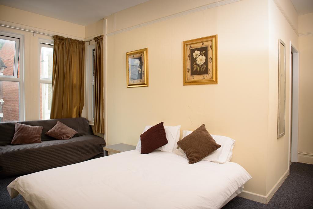 Bed & Breakfast Polygon Southampton