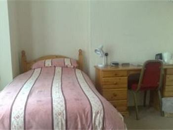Landguard Guest house 4*