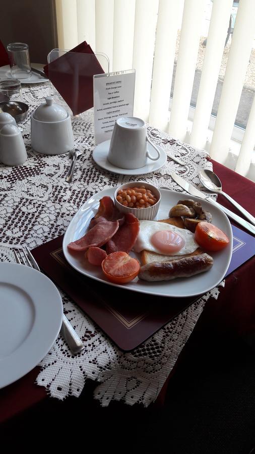 Bed & Breakfast Ellenborough House 3*